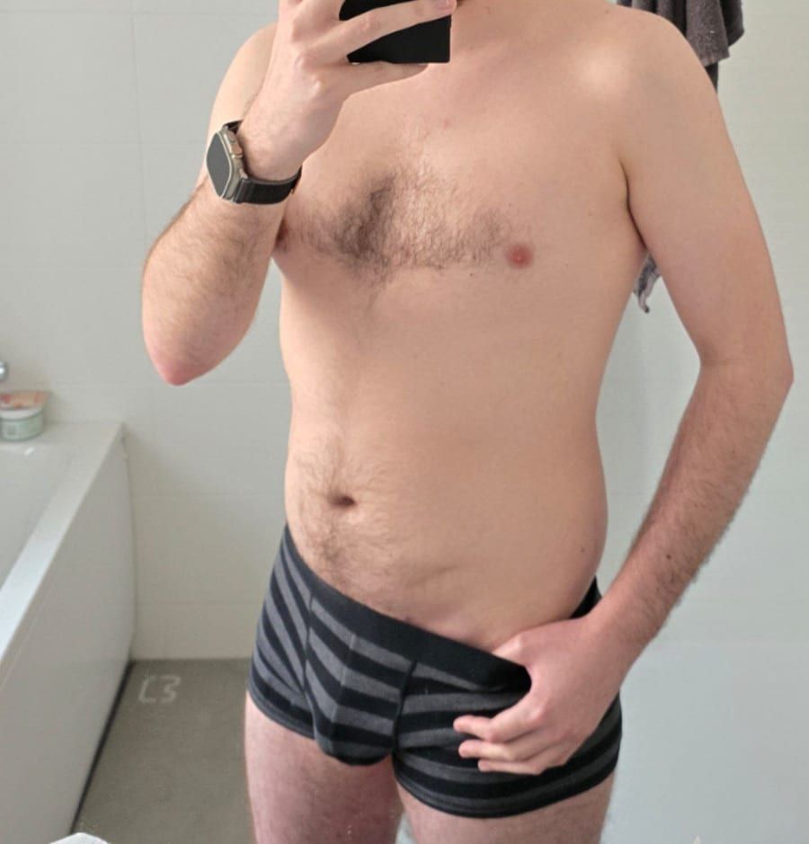 Najem - Gay club à Gerolfingen Profil de Najem, 33 ans, Gay club à Gerolfingen (Berne)