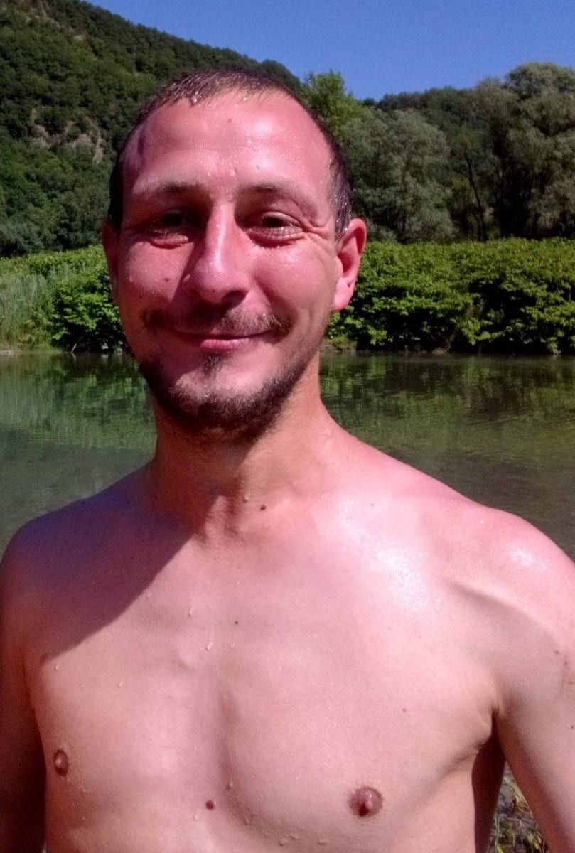 Chrisley - Gay club à Yverdon-les-Bains Profil de Chrisley, 45 ans, Gay club à Yverdon-les-Bains (Vaud)