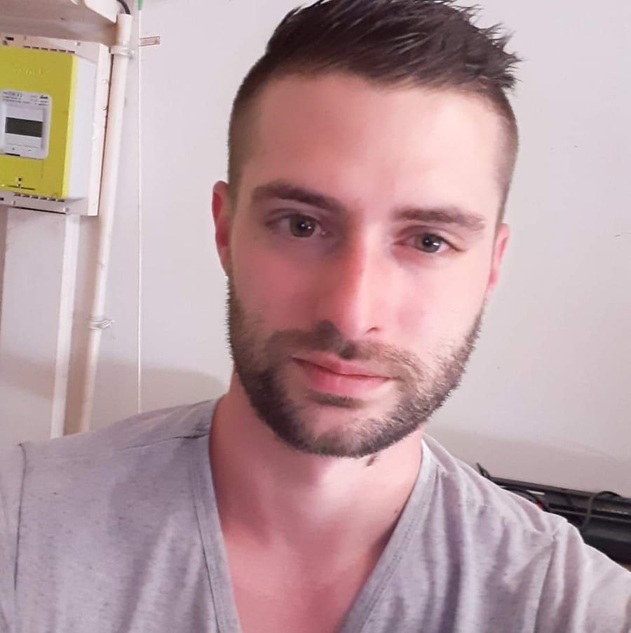 Profil de Eyden, 35 ans, Gay club à Belprahon (Berne)