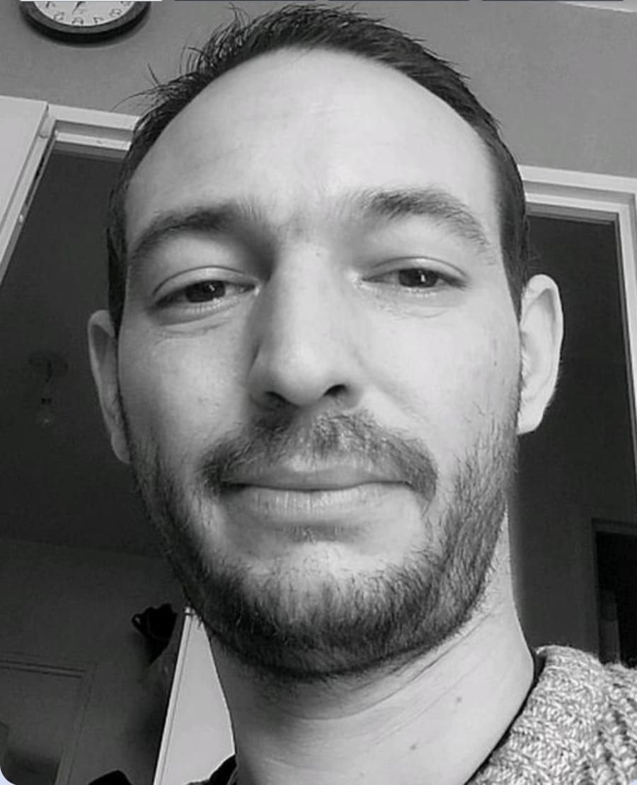 Profil de Jassim, 23 ans, Gay club à Schwanden GL (Glaris)