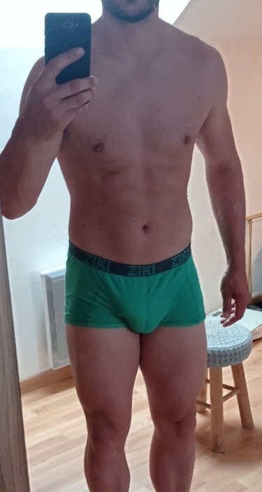 Profil de Arda, 45 ans, Gay club à Wuppenau (Saint-Gall)