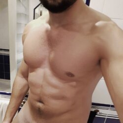 Hendrik - Gay club à Aclens Profil de Hendrik, 22 ans, Gay club à Aclens (Vaud)