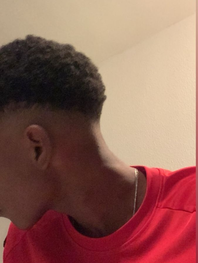 Profil de Foussenou, 40 ans, Gay club à Tschlin (Grisons)