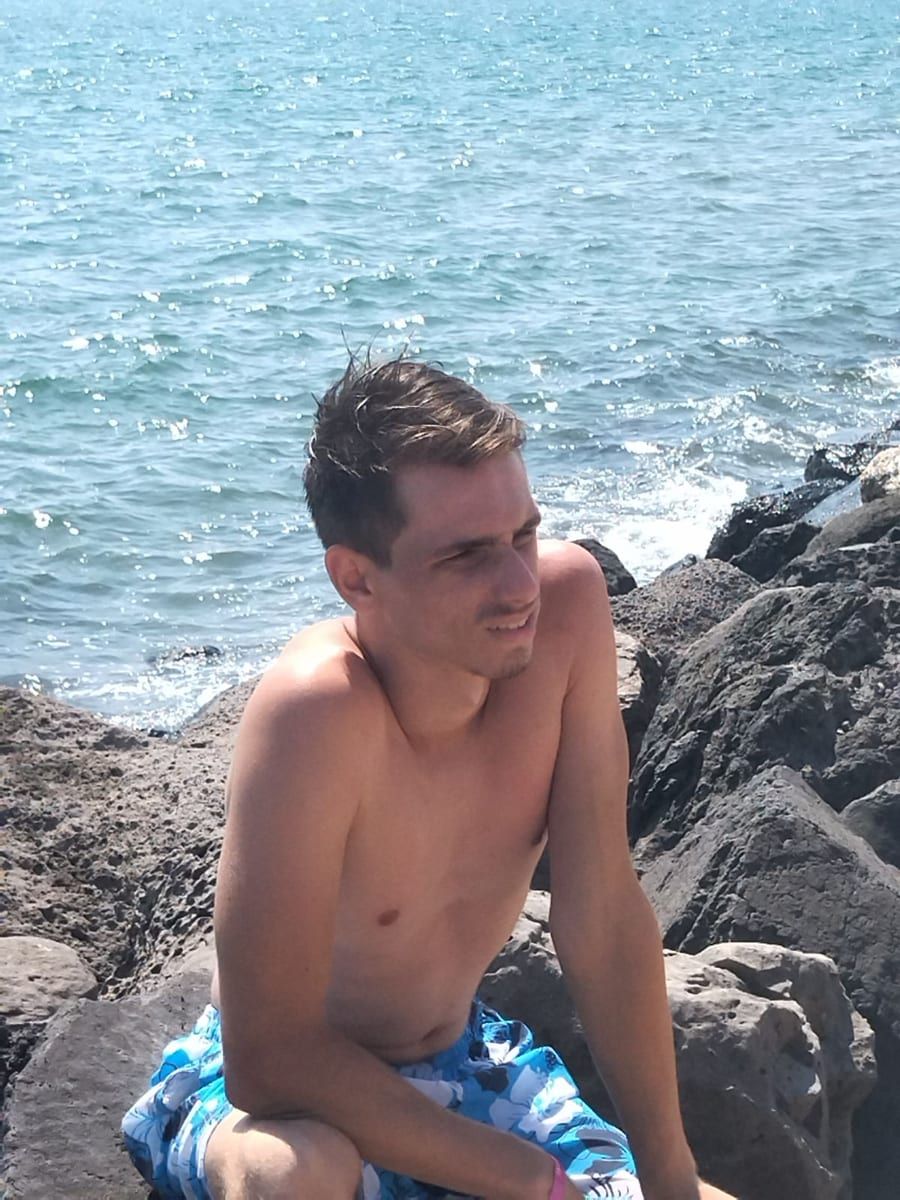 Profil de Jeremi, 36 ans, Gay club à Zuckenriet (Saint-Gall)