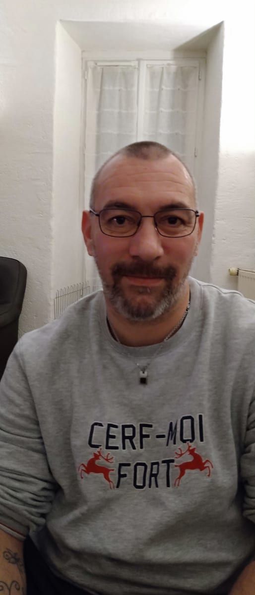 Profil de Imam, 29 ans, Gay club à Mülligen (Argovie)