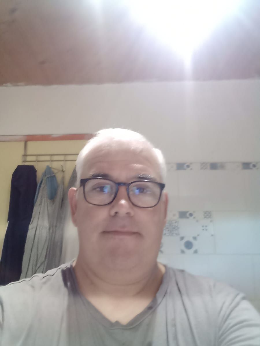 Profil de Jeannot, 27 ans, Gay club à Schwende (Appenzell Rhodes-Intérieures)
