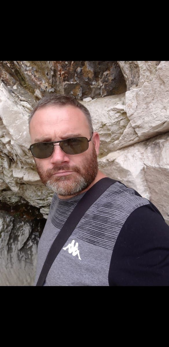 Profil de Auxane, 37 ans, Gay club à Wuppenau (Saint-Gall)