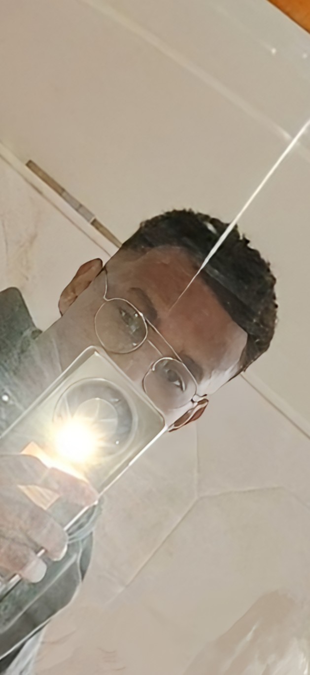 Profil de Massis, 29 ans, Gay club à Uttwil (Thurgovie)