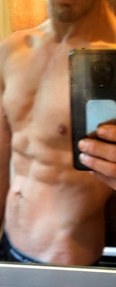Pablo - Gay club à Oeschenbach Profil de Pablo, 28 ans, Gay club à Oeschenbach (Berne)